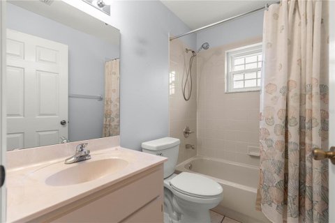 House in Summerfield, Florida 3 bedrooms, 159.51 sq.m. № 2095636 - photo 22