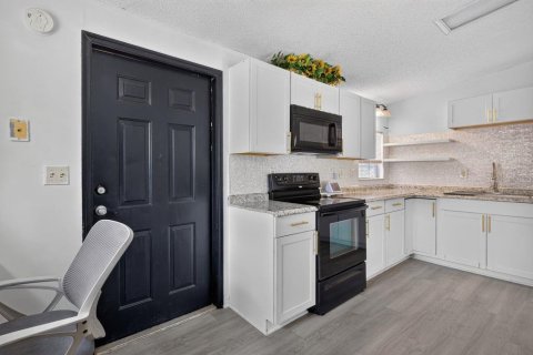 Casa en venta en Mulberry, Florida, 3 dormitorios, 140 m2 № 2229852 - foto 5