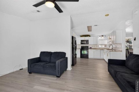 Casa en venta en Mulberry, Florida, 3 dormitorios, 140 m2 № 2229852 - foto 9