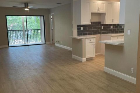 Condominio en venta en Coral Springs, Florida, 3 dormitorios, 106.84 m2 № 2304243 - foto 3