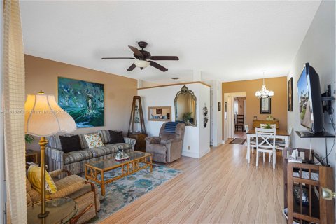 Condominio en venta en Hallandale Beach, Florida, 1 dormitorio, 58.06 m2 № 1772311 - foto 12