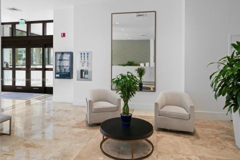 Condominio en venta en Hollywood, Florida, 2 dormitorios, 125.42 m2 № 1818787 - foto 5