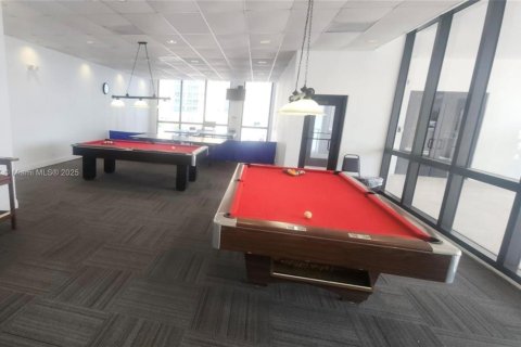 Condominio en venta en Hollywood, Florida, 2 dormitorios, 125.42 m2 № 1818787 - foto 11
