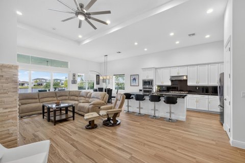 House in Palm Beach Gardens, Florida 3 bedrooms, 223.8 sq.m. № 2083061 - photo 17