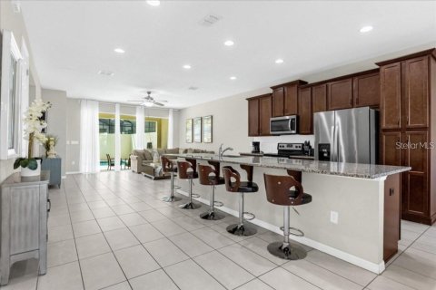 Townhouse in SOLARA RESORT in Kissimmee, Florida 3 bedrooms, 182.27 sq.m. № 2195507 - photo 6