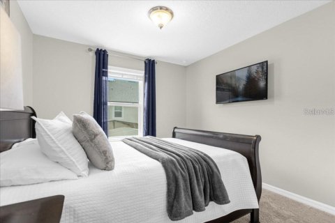 Townhouse in SOLARA RESORT in Kissimmee, Florida 3 bedrooms, 182.27 sq.m. № 2195507 - photo 14