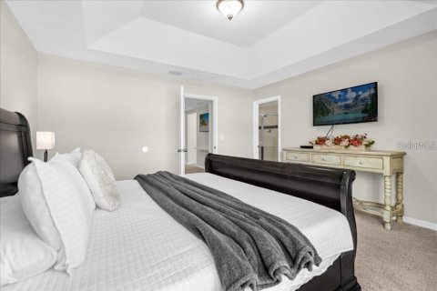 Townhouse in SOLARA RESORT in Kissimmee, Florida 3 bedrooms, 182.27 sq.m. № 2195507 - photo 12