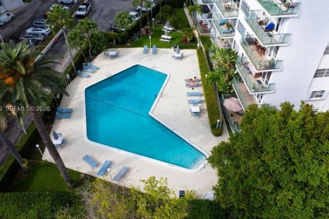 Copropriété à vendre à Miami, Floride: 1 chambre, 73.11 m2 № 1996656 - photo 16