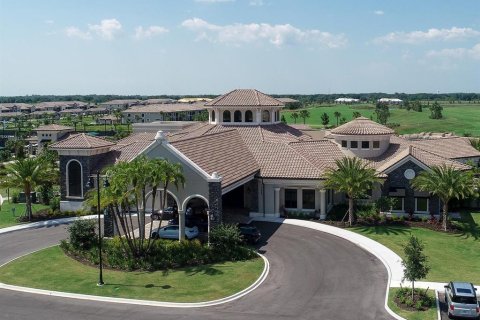 Condo in Bradenton, Florida, 2 bedrooms in LAKEWOOD NATIONAL  № 1296907 - photo 27