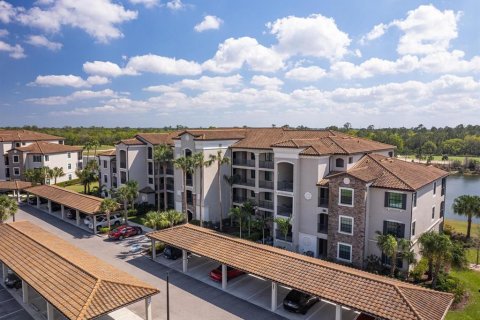 Condo in Bradenton, Florida, 2 bedrooms in LAKEWOOD NATIONAL  № 1296907 - photo 24
