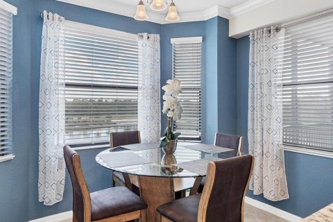 Condo in Bradenton, Florida, 2 bedrooms in LAKEWOOD NATIONAL  № 1296907 - photo 14
