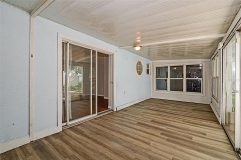 Casa en venta en Haines City, Florida, 3 dormitorios, 174.1 m2 № 2236882 - foto 9