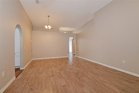 Casa en venta en Haines City, Florida, 3 dormitorios, 174.1 m2 № 2236882 - foto 4