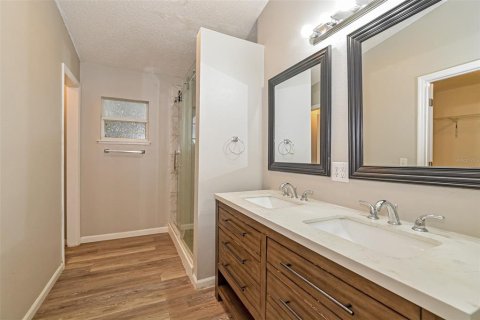 Casa en venta en Haines City, Florida, 3 dormitorios, 174.1 m2 № 2236882 - foto 14