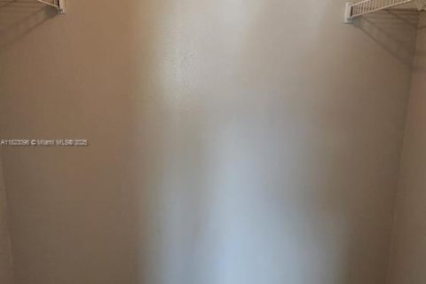 Condo in Homestead, Florida, 2 bedrooms № 1958300 - photo 8