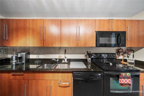 Купить кондоминиум в Холливуд, Флорида 2 спальни, 112.6м2, № 1956871 - фото 13