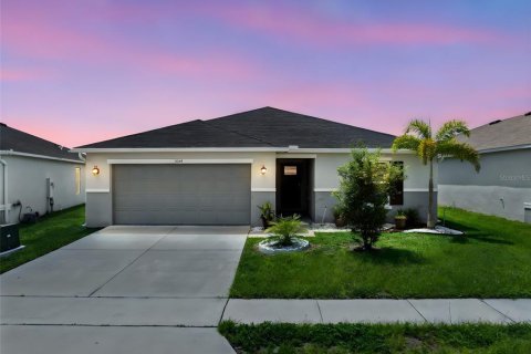 House in Davenport, Florida 4 bedrooms, 157.56 sq.m. № 1885492 - photo 6