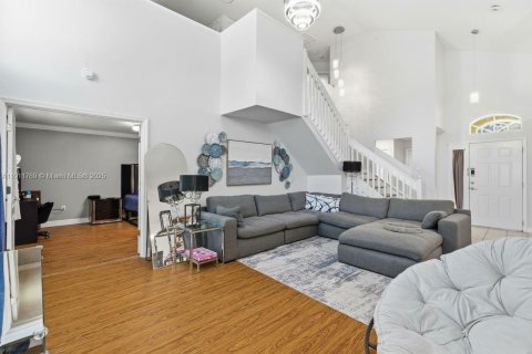 Villa ou maison à vendre à Tampa, Floride: 4 chambres № 1968101 - photo 29