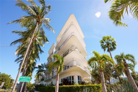 Condo à Miami Beach, Floride, 1 chambre  № 2407828