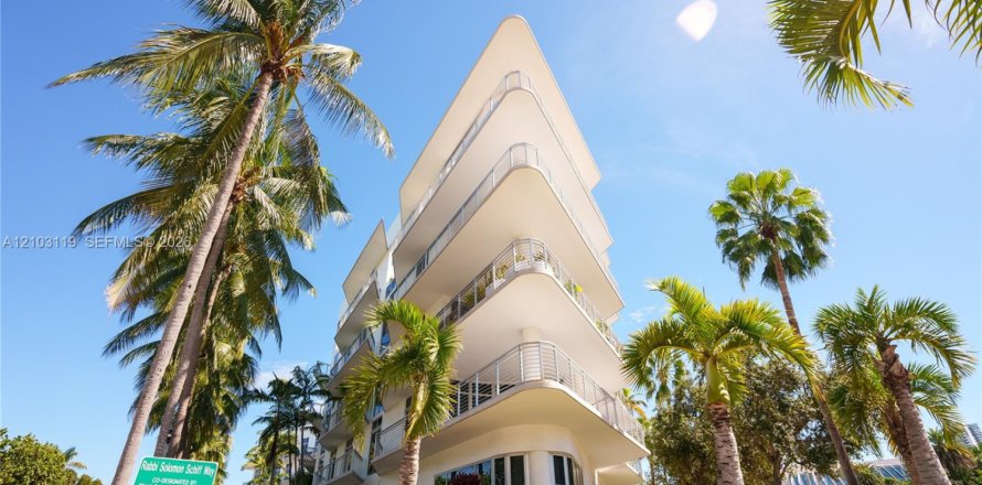 Condo à Miami Beach, Floride, 1 chambre  № 2407828