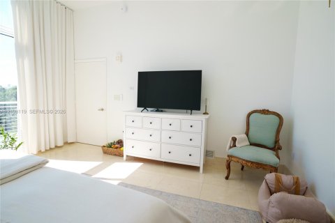 Copropriété à vendre à Miami Beach, Floride: 1 chambre, 89.74 m2 № 2407828 - photo 18
