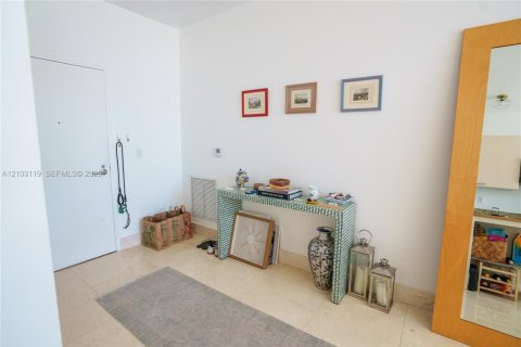 Copropriété à vendre à Miami Beach, Floride: 1 chambre, 89.74 m2 № 2407828 - photo 29