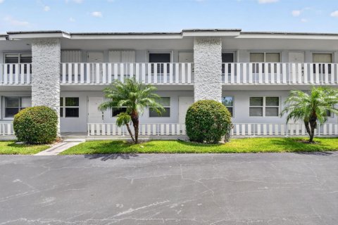 Condo in Ocean Ridge, Florida, 1 bedroom  № 2153626 - photo 2