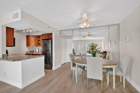 Condo in Ocean Ridge, Florida, 1 bedroom  № 2153626 - photo 11