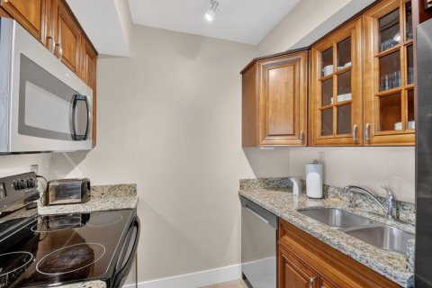 Condo in Ocean Ridge, Florida, 1 bedroom  № 2153626 - photo 20