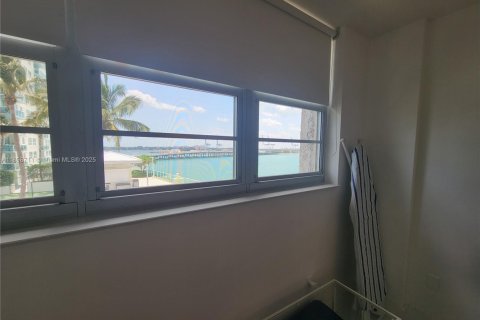 Condominio en alquiler en Miami Beach, Florida, 1 dormitorio, 78.97 m2 № 1950559 - foto 12