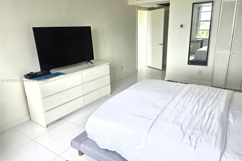 Copropriété à louer à Miami Beach, Floride: 2 chambres, 95.69 m2 № 1924338 - photo 22