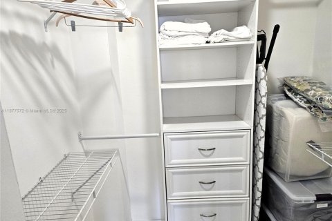 Copropriété à louer à Miami Beach, Floride: 2 chambres, 95.69 m2 № 1924338 - photo 21