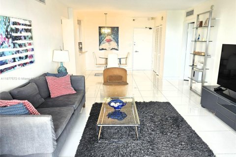 Copropriété à louer à Miami Beach, Floride: 2 chambres, 95.69 m2 № 1924338 - photo 11