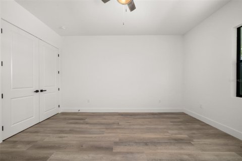 House in Sebring, Florida 4 bedrooms, 197.32 sq.m. № 1909755 - photo 29