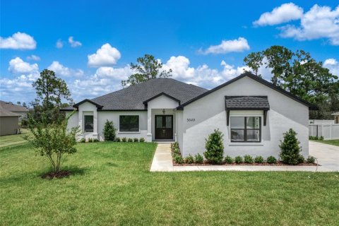 House in Sebring, Florida 4 bedrooms, 197.32 sq.m. № 1909755 - photo 2