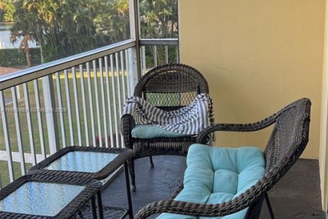 Condominio en venta en Deerfield Beach, Florida, 2 dormitorios, 92.25 m2 № 2008046 - foto 6