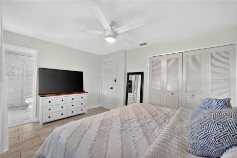 Villa ou maison à vendre à Deltona, Floride: 2 chambres, 95.13 m2 № 2151538 - photo 23