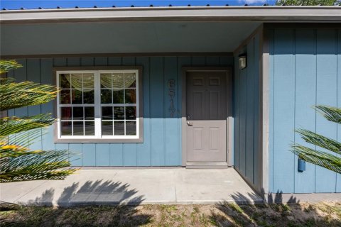 House in Gainesville, Florida 2 bedrooms, 124.21 sq.m. № 2215636 - photo 3