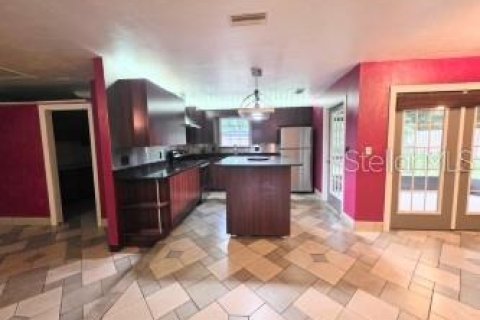 House in Gainesville, Florida 2 bedrooms, 124.21 sq.m. № 2215636 - photo 14