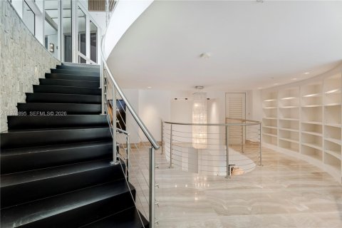 Купить кондоминиум в Санни-Айлс-Бич, Флорида 6 спален, 532.05м2, № 2043990 - фото 27