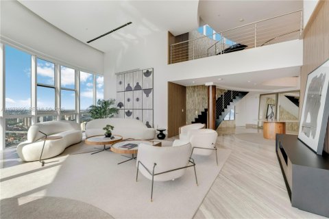 Купить кондоминиум в Санни-Айлс-Бич, Флорида 6 спален, 532.05м2, № 2043990 - фото 4