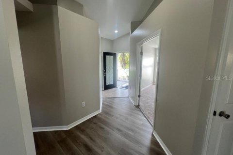 House in Wesley Chapel, Florida 3 bedrooms, 131.18 sq.m. № 2216352 - photo 16