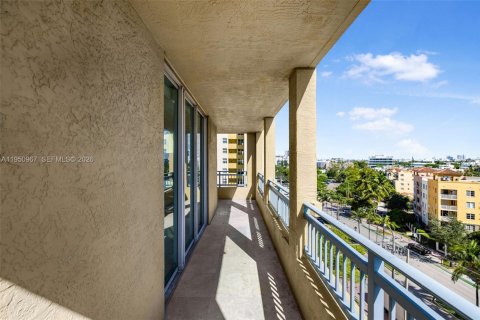 Copropriété à vendre à Miami Beach, Floride: 2 chambres, 104.98 m2 № 2153116 - photo 20