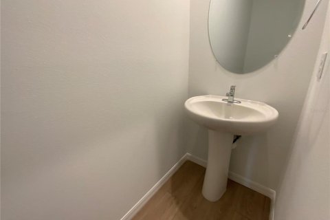 Touwnhouse à louer à Wesley Chapel, Floride: 3 chambres, 155.43 m2 № 2420432 - photo 6