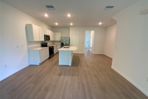 Touwnhouse à louer à Wesley Chapel, Floride: 3 chambres, 155.43 m2 № 2420432 - photo 8