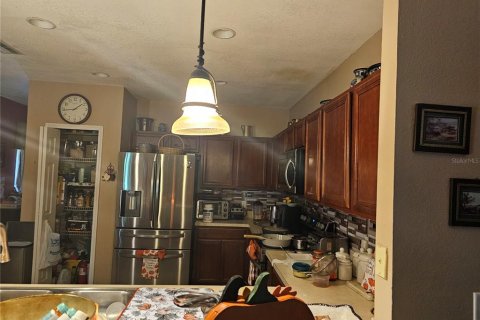 Casa en venta en Kissimmee, Florida, 4 dormitorios, 264.49 m2 № 1879770 - foto 18