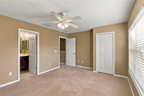 Townhouse in Oviedo, Florida 2 bedrooms, 124.86 sq.m. № 2431815 - photo 17