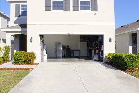 House in Wesley Chapel, Florida 4 bedrooms, 209.96 sq.m. № 2102511 - photo 28
