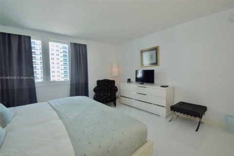 Copropriété à louer à Miami Beach, Floride: 2 chambres, 148.64 m2 № 2242671 - photo 9