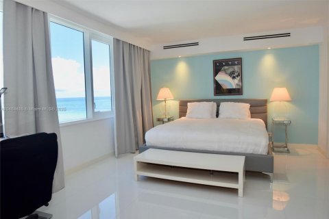Copropriété à louer à Miami Beach, Floride: 2 chambres, 148.64 m2 № 2242671 - photo 2